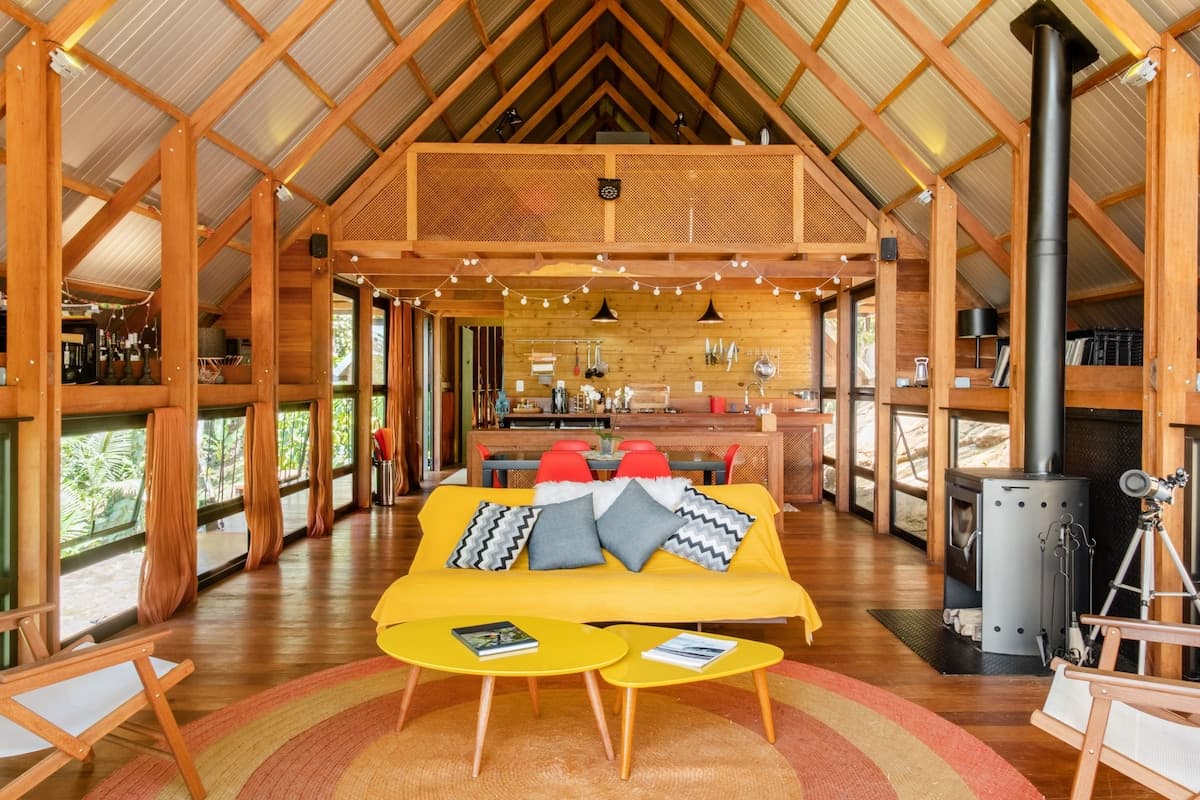 Bacon ipsum dolor amet andouille landjaeger kevin corned beef short ribs chislic hamburger pork chop short loin biltong pork loin leberkas bresaola cow shank.