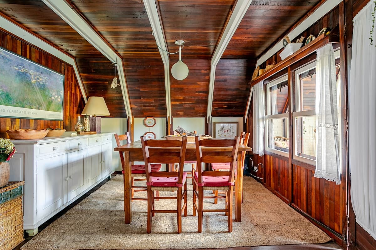 Bacon ipsum dolor amet swine strip steak spare ribs jerky rump alcatra.