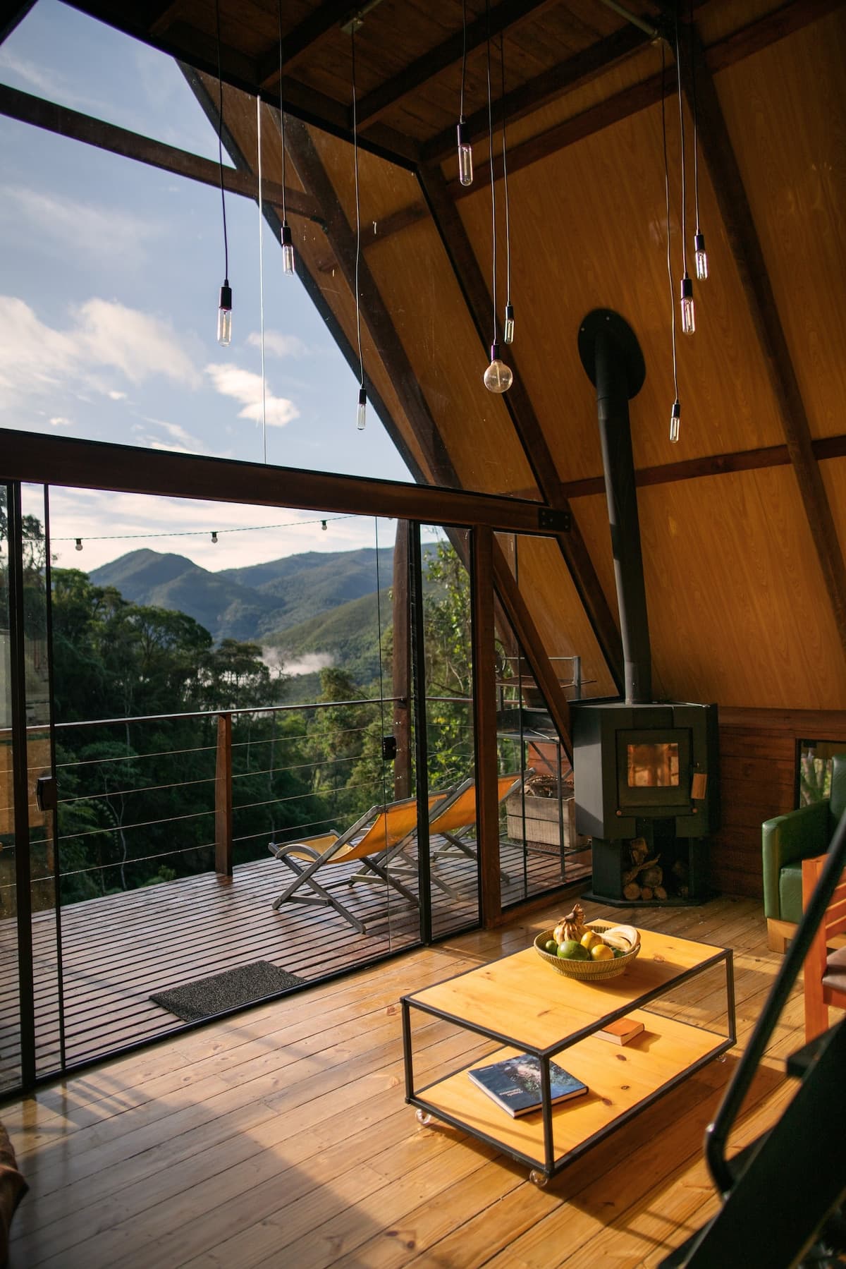 Bacon ipsum dolor amet t-bone bresaola leberkas, pork chop picanha drumstick biltong fatback sirloin short loin kielbasa andouille chuck.