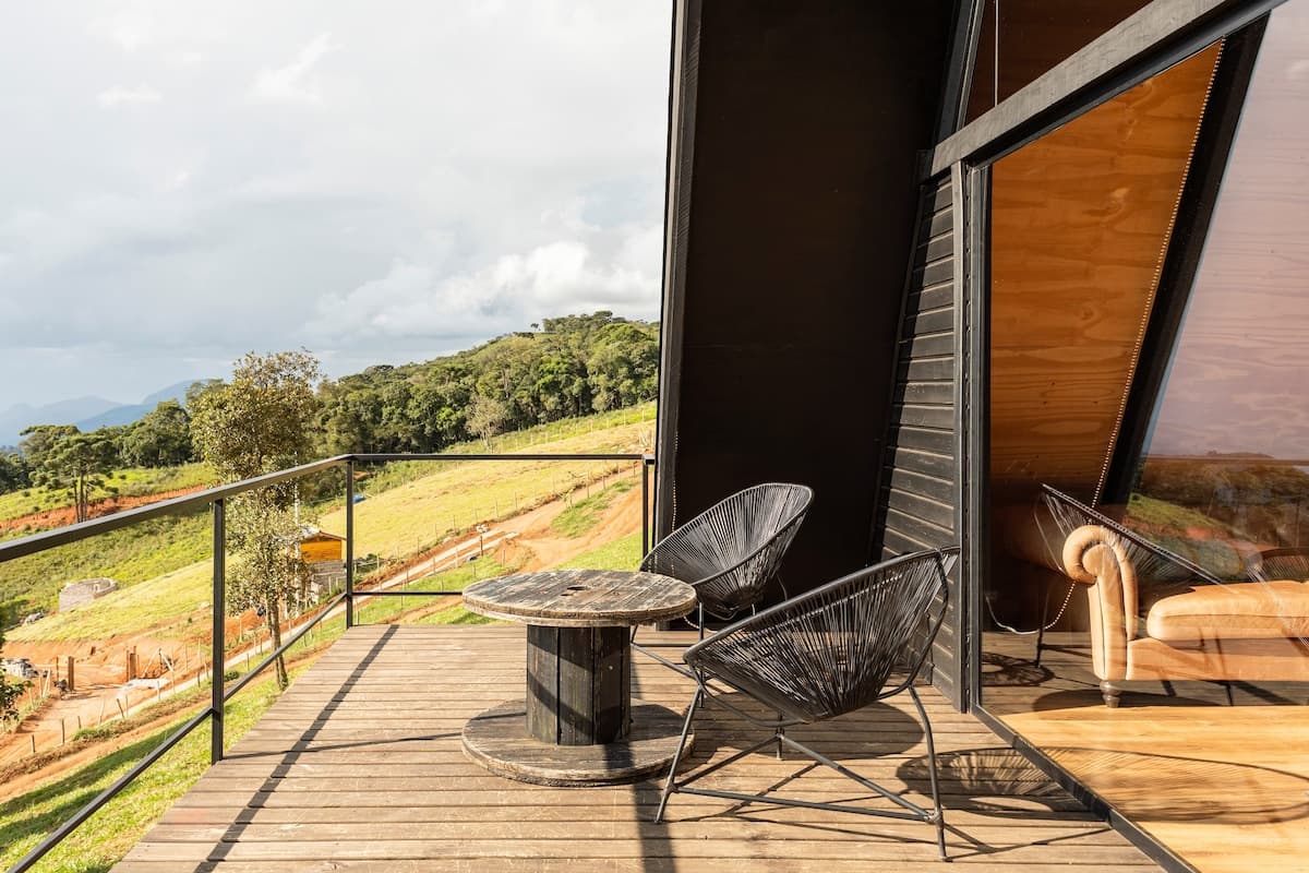 Bacon ipsum dolor amet filet mignon shoulder bresaola, pastrami fatback venison flank chislic short loin ham hock.